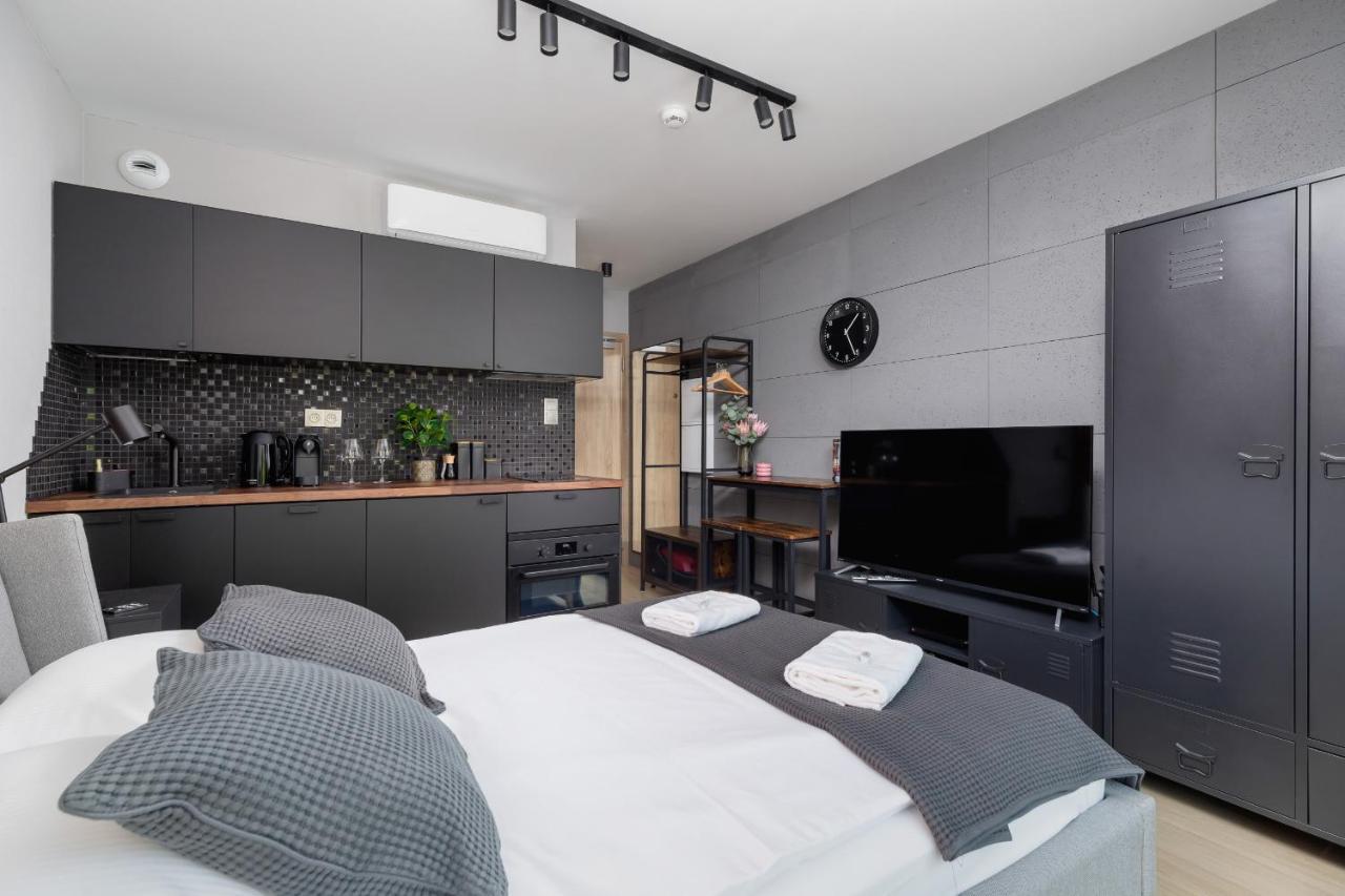 Modern Apartment Srodmiescie Krakow By Noclegi Renters Екстер'єр фото