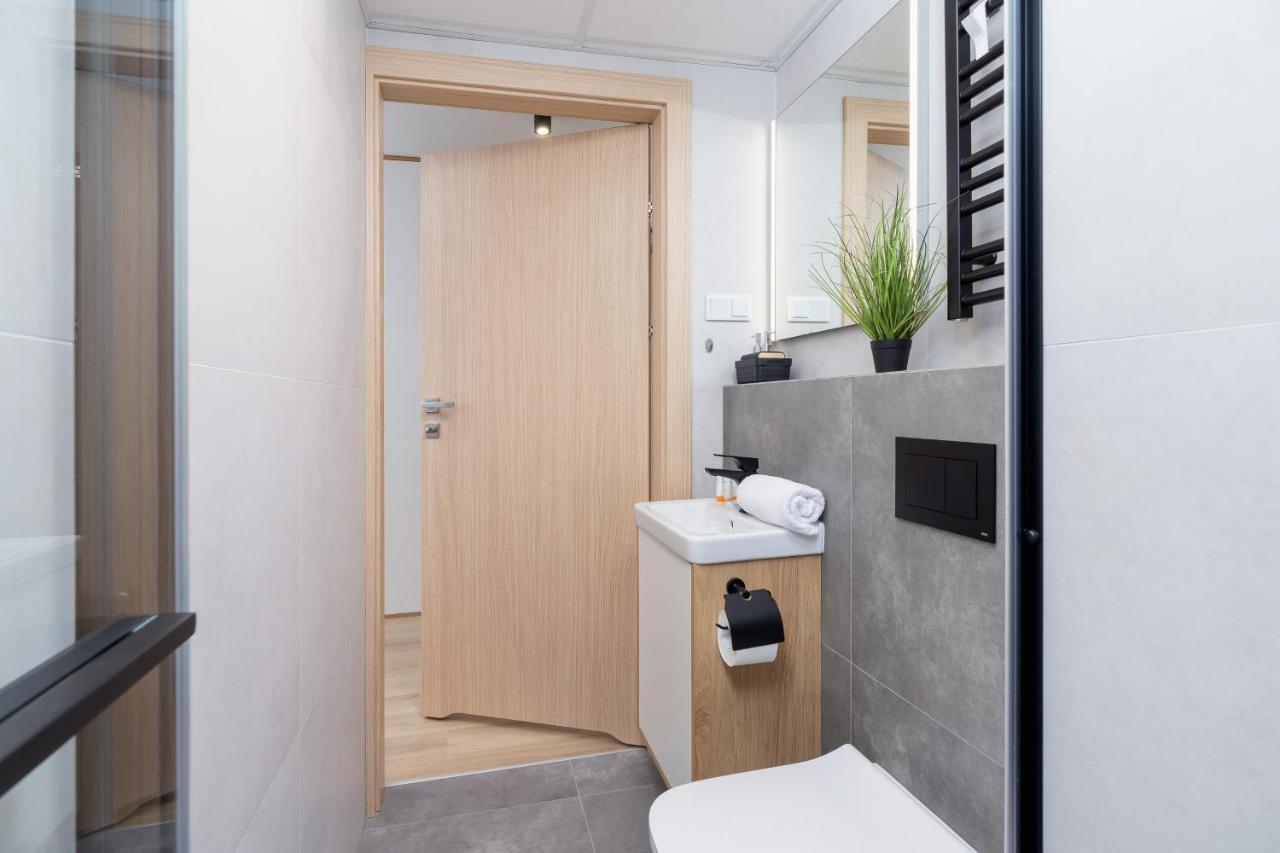 Modern Apartment Srodmiescie Krakow By Noclegi Renters Екстер'єр фото
